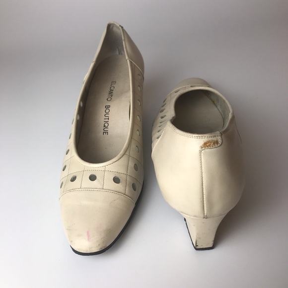 Vintage | White Leather Heels - Picture 1 of 4